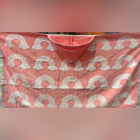 Brand New Caro Girls Bath and Beach hooded Towel - Picture 3 of 4
